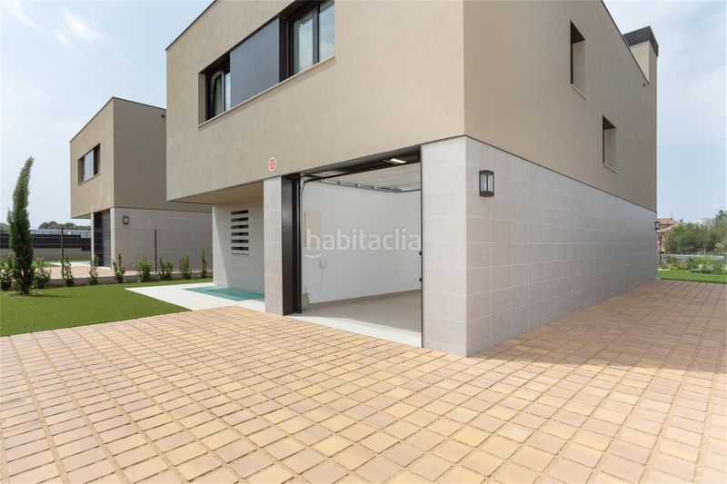Foto eb4f61fa-4079-4046-b187-b47dec9ec87c. Casa 342m<sup>2</sup> amb xemeneia calefacció aparcament piscina a Pals