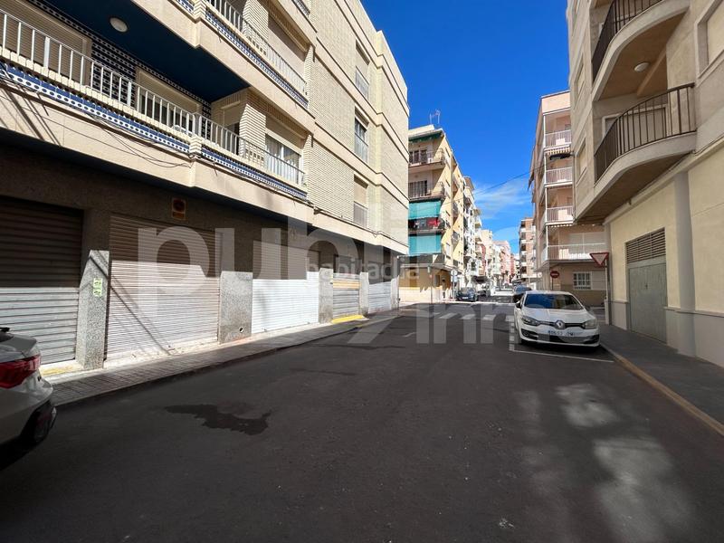 Foto 0a5a8ffe-20b2-471c-9099-60b93e4b3280. Posto auto in calle jose alejo bonmati 22 in Playa Levante Santa Pola