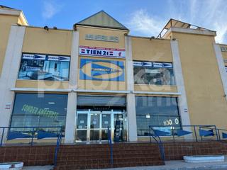 Location Local commercial  Carrer moll. Alquiler edificio comercial guardamar