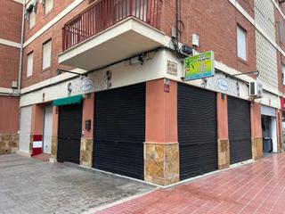 Lloguer Local Comercial a Calle palencia 4. Alquiler de local en zona palmeral.