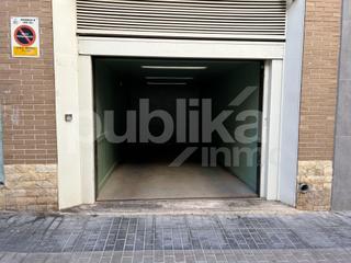 Aparcament cotxe a Calle deán llopez 2. Plaza de garaje en el centro, zona glorieta.