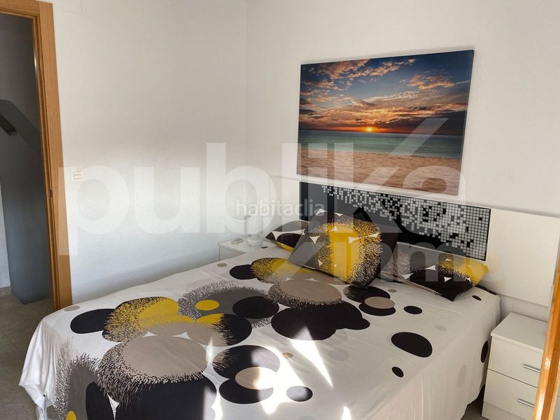 Foto 95c6f760-de15-4c27-b870-ffb874bb79e0. Casa adossada amb calefacció aparcament piscina a Santa Pola