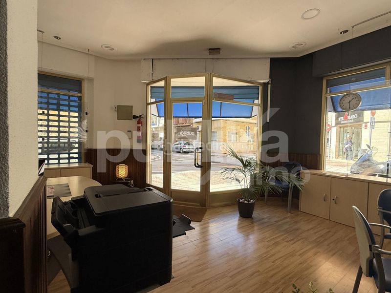 Foto 4eda1a97-f7c9-41ec-9e75-806a78784ec9. Local comercial a Centro Santa Pola