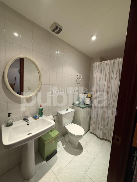 Foto 89602a40-639d-42ba-9336-bb2a81187063. Local comercial a Centro Santa Pola