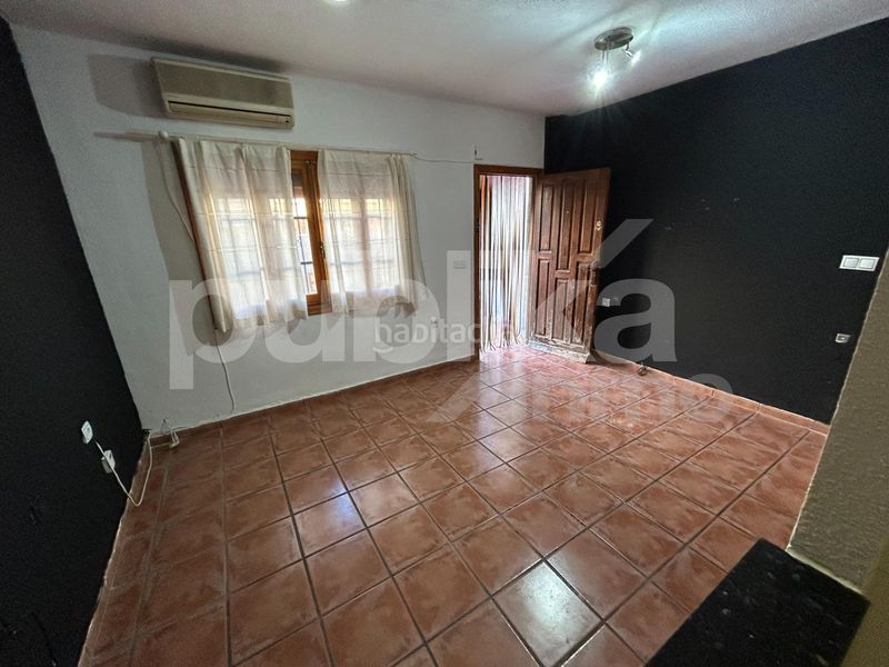Foto a569b8fb-56a7-4c40-b79e-082dafba0f78. Casa adossada a monte de sta pola 35 a Monte Faro-Altomar II Santa Pola
