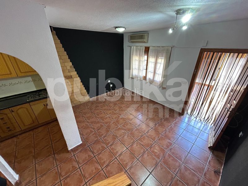 Foto d81000c1-4637-42e4-af50-d4f3aba9d6d1. Casa adossada a monte de sta pola 35 a Monte Faro-Altomar II Santa Pola
