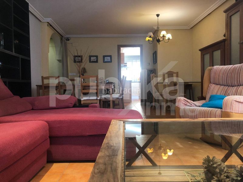 Foto 02d11f3a-b20a-47d1-9b10-c4456840f39d. Casa amb aparcament piscina a Perleta - Maitino Elche / Elx
