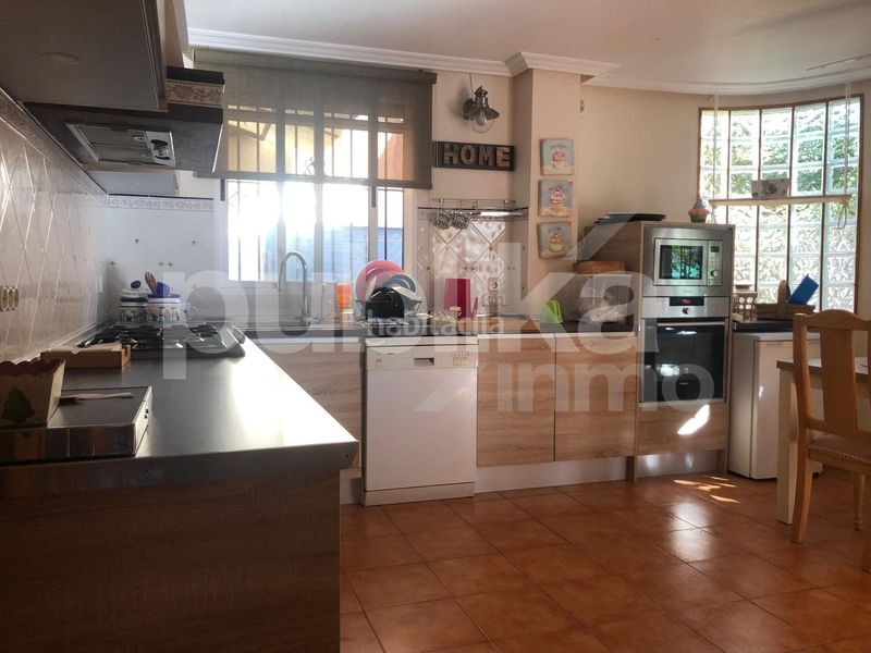 Foto 37bcfc69-d757-4b62-88f3-575dd220a93d. Casa amb aparcament piscina a Perleta - Maitino Elche / Elx