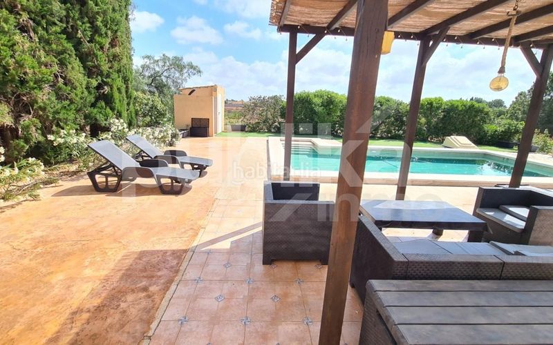 Foto f6ce768d-30db-46fe-bef9-d11d8ed8bcab. Casa amb aparcament piscina a Perleta - Maitino Elche / Elx