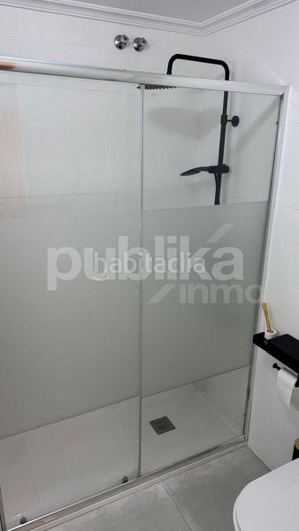 Foto f14a0e1b-4d68-43cb-8649-967fcbbbe335. Piso en Centro Santa Pola