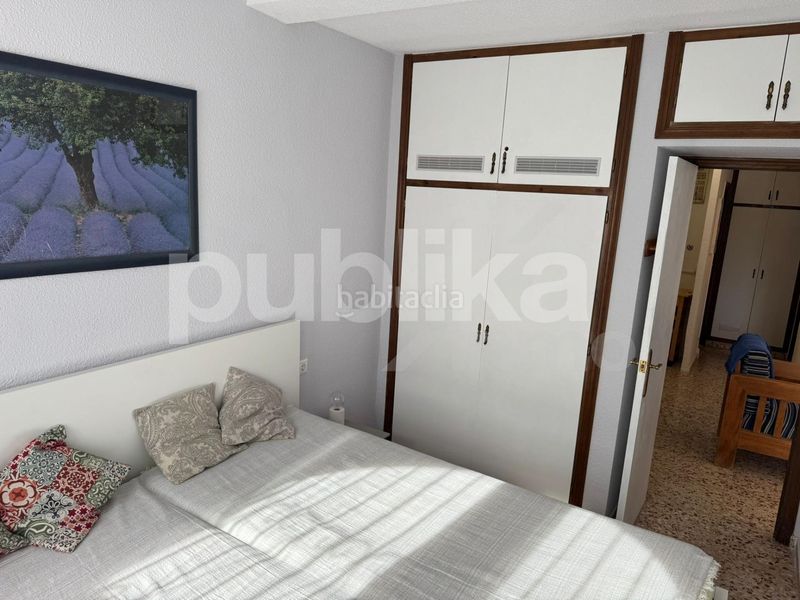 Foto 5b890e76-93eb-494f-a5d1-d015d5e95547. Casa adossada amb piscina a Torreblanca Torrevieja