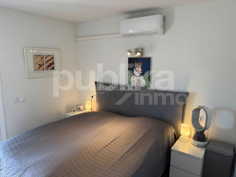 Foto 5103ba76-dcdf-4bf8-9afc-13a7e903a7f8. Casa adossada amb piscina a Torreblanca Torrevieja