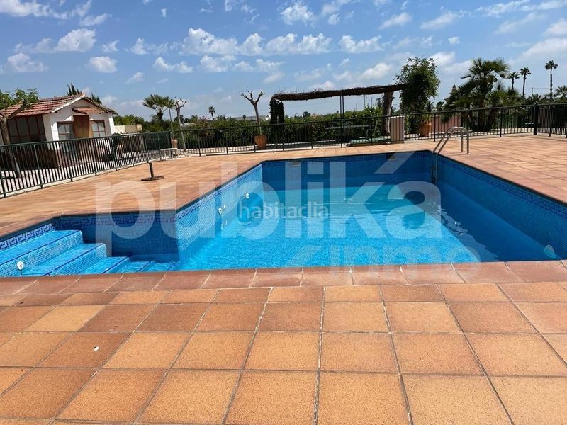 Foto 5813e580-c2a0-4a6d-97e3-b04882f979d1. Xalet amb calefacció aparcament piscina a Alzabares Elche / Elx