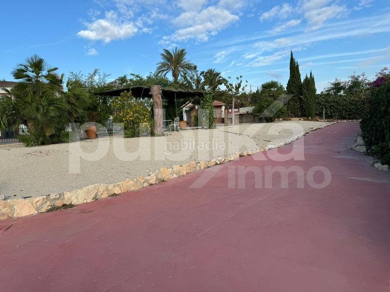 Foto 9d5619f6-7178-4793-b472-9f7052960323. Xalet amb calefacció aparcament piscina a Alzabares Elche / Elx