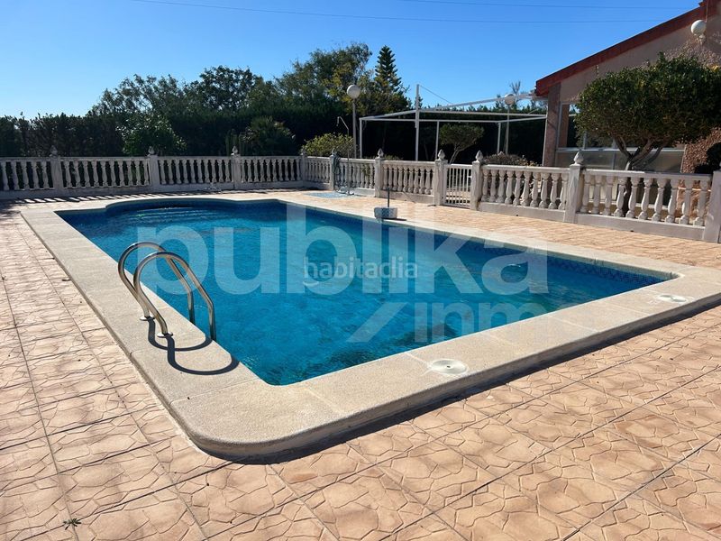 Foto 5457e5d5-4e93-4b5a-b9c1-5e91d288d35d. Masia a altet 1196 a Los Arenales del Sol Elche / Elx