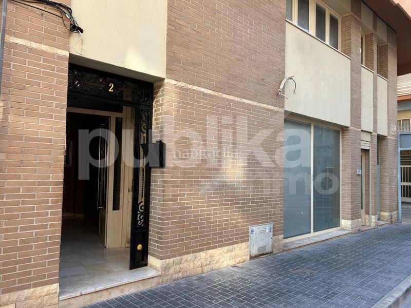 Foto fff91a05-2032-4140-b1f1-ffff99ec4610. Aparcament cotxe a calle deán llopez 2 a Centro Santa Pola