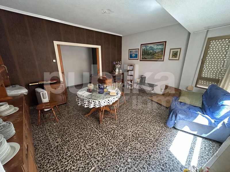 Foto f9e64c07-aa7d-42e6-a83d-53434465670f. Edificio en calle de san antonio 63 edificio de 3 alturas más terraza en venta en Santa Pola
