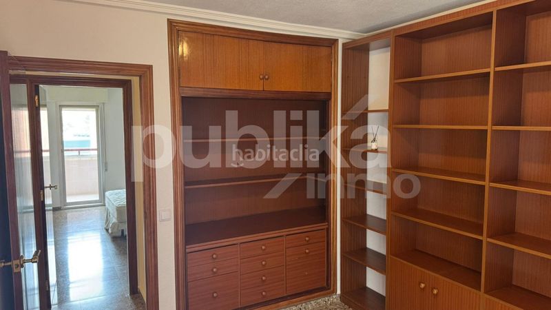 Foto 54247df4-106d-49c4-9bd0-6bf0ea95d0ad. Pis amb aparcament a Xixona