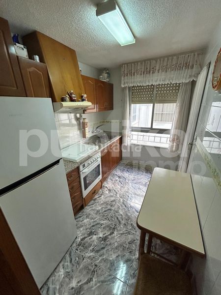 Foto e7fda430-bcdb-4dad-bab1-007ec049021c. Pis a Centro Santa Pola