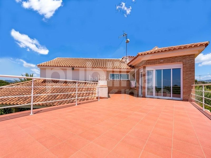 Foto 3e78da7f-437d-4032-a96b-4224f71c1b9f. Casa amb calefacció aparcament piscina a Villamontes-Boqueres Sant Vicent del Raspeig