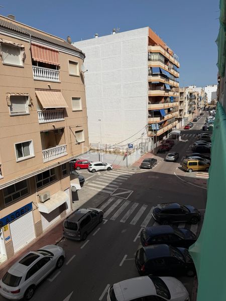 Foto 88e2e0fe-b981-4a89-b64f-a2bfb2bc40ff. Pis amb aparcament a Centro Santa Pola