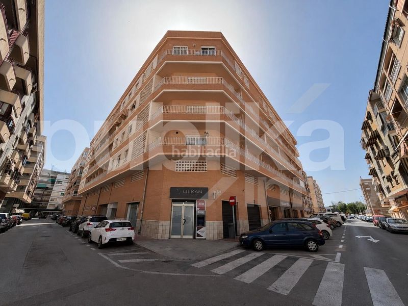 Foto 9ec09ad0-cbd4-4f05-8e55-81db86a3b76f. Pis a isabel la catolica 58 a Centro Santa Pola