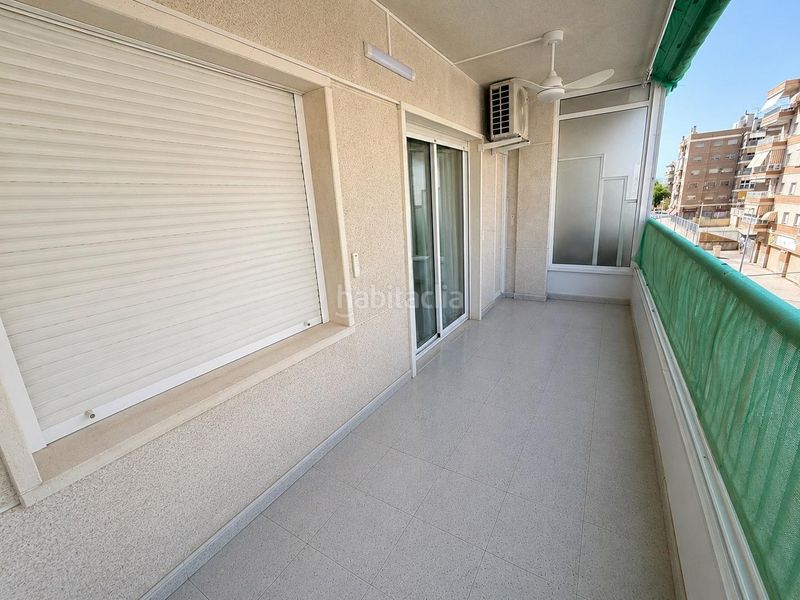Foto c028daf9-dc60-4128-9308-3414195a2d2d. Pis amb aparcament a Centro Santa Pola