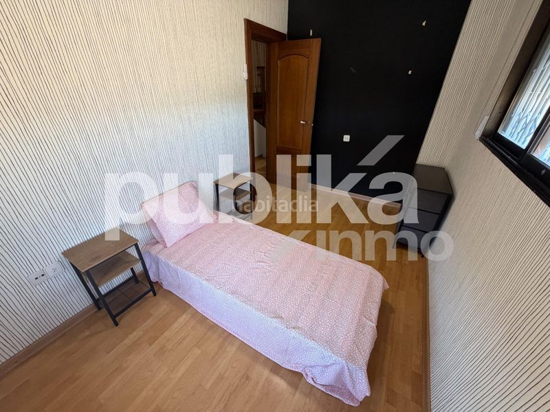 Foto ab7fff40-4624-41f1-94b9-70314815be94. Tríplex a avenida zaragoza 10 a Gran Playa Santa Pola