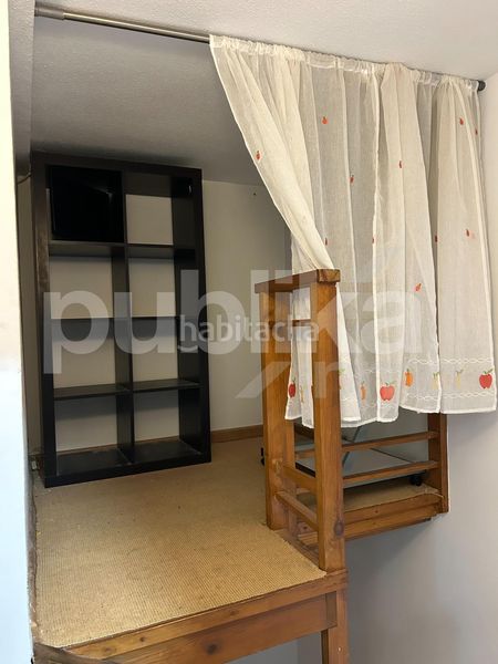 Foto 3486130f-f961-4d7f-bd44-bd00d9ae459c. Tríplex a avenida zaragoza 10 a Gran Playa Santa Pola