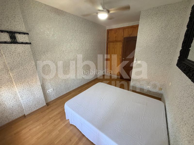 Foto 46a9e757-a9ae-4a7b-9910-126a10a7af7f. Tríplex a avenida zaragoza 10 a Gran Playa Santa Pola
