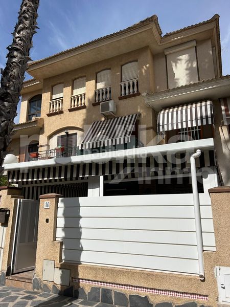 Foto 736eb8d8-0ad0-4c62-8182-c031532eafea. Tríplex a avenida zaragoza 10 a Gran Playa Santa Pola