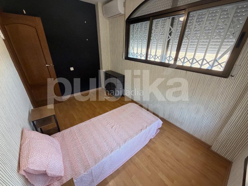 Foto af1f2b77-7662-48fa-9b24-ad414e995f17. Tríplex a avenida zaragoza 10 a Gran Playa Santa Pola