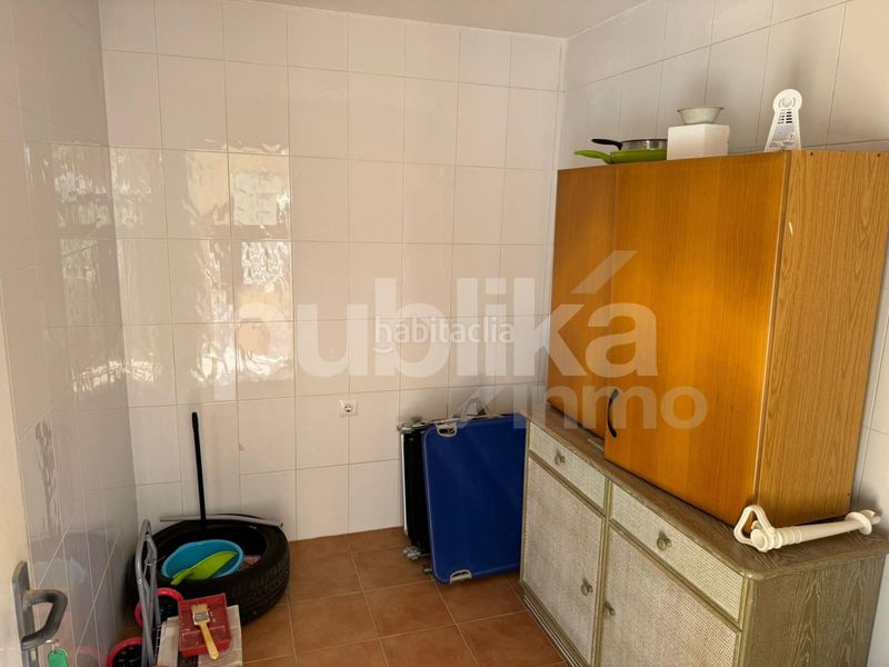 Foto 4eedb61a-c0bb-4845-a564-c538eb71b6a1. Àtic amb calefacció aparcament piscina a Calas Santiago Bernabeu Santa Pola