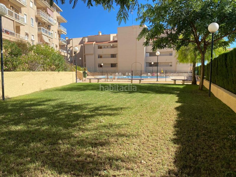Foto 50a7f929-7a29-4b62-aaf3-29c545e714bd. Àtic amb calefacció aparcament piscina a Calas Santiago Bernabeu Santa Pola
