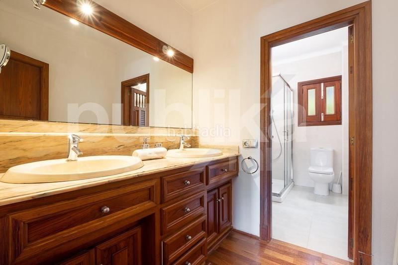 Foto b1675996-ef4d-4d16-aa89-0a692c94fa35. Casa con riscaldamento parcheggio piscina in ciutat d´Alcúdia Alcúdia