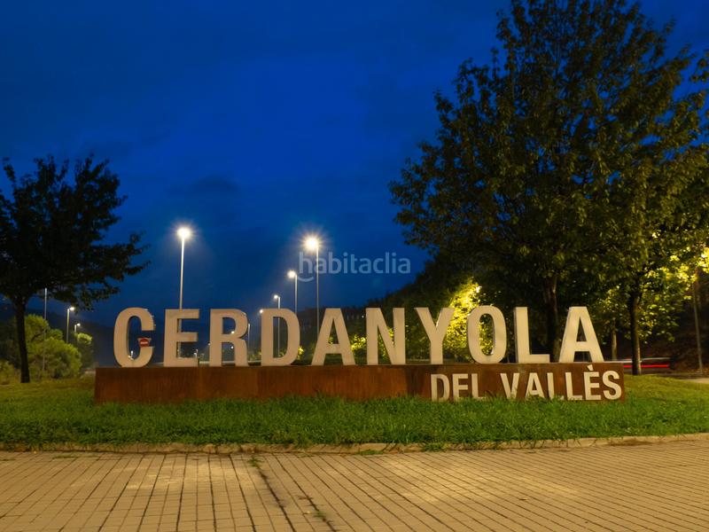 Foto 2d36b6dc-2709-472b-82d8-849d9f58091d. Dúplex 93m<sup>2</sup> en carrer de la serra de galliners 12 en Serraparera Cerdanyola del Vallès