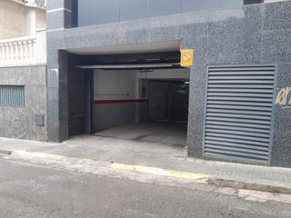 Aparcament cotxe a Centre