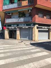 Local commercial à Ajuntament-Maragall