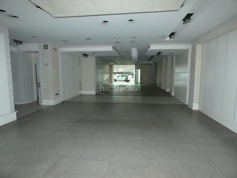 Foto e30cfcae-9e03-4521-8128-90909eb3e7f3. Local comercial a Montflorit Cerdanyola del Vallès