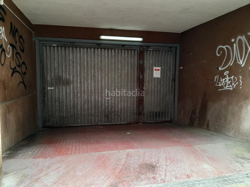 Foto 60ef2a04-cf43-4061-91ec-a754b56ef22a. Parking voiture dans Catalunya - Fontetes Cerdanyola del Vallès