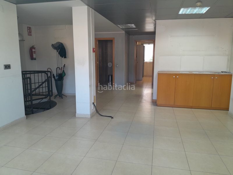 Foto acb0c725-6eb6-4e18-8b24-b91f6a73b87f. Local comercial a Montcada Centre - La Ribera Montcada i Reixac