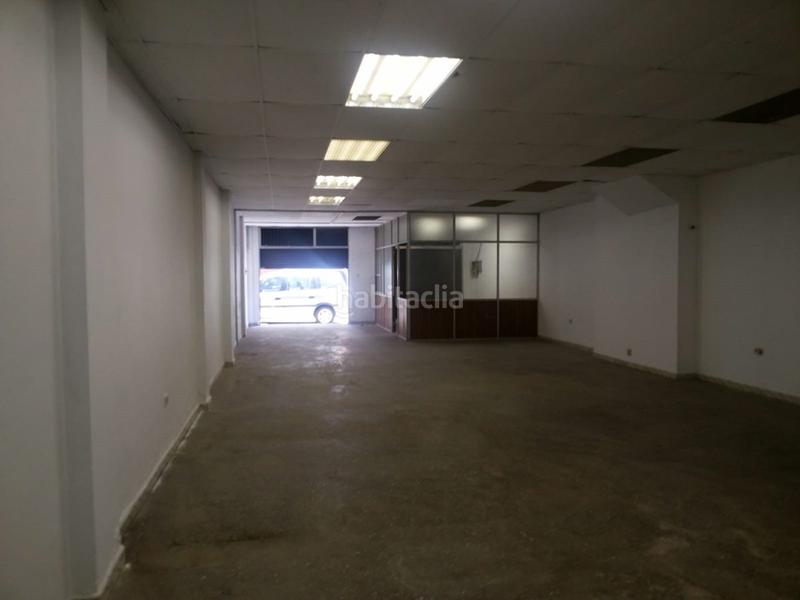 Foto fe1ece35-aab1-4d30-a501-80b9635fbb15. Locale commerciale in Pont Vell Ripollet