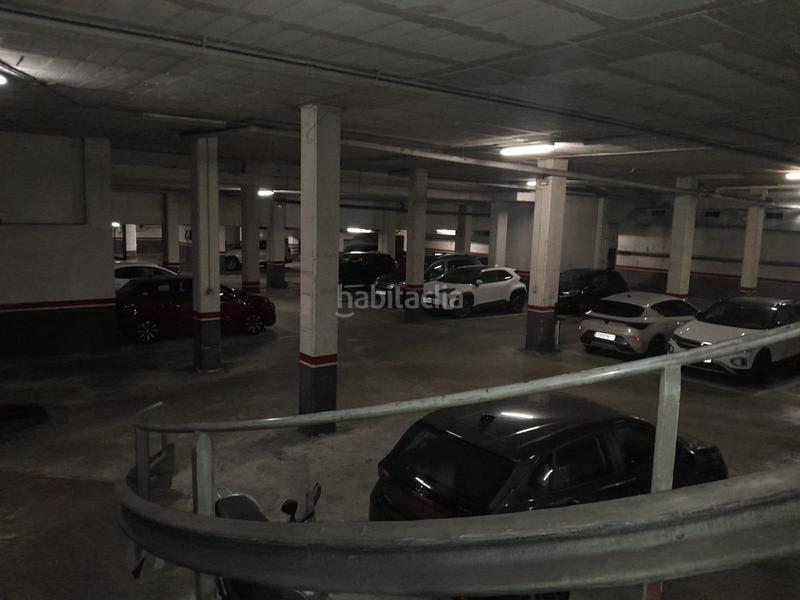 Foto 4fe433d6-e960-402f-9fec-4513df5a5aaa. Aparcament cotxe a Centre Ripollet