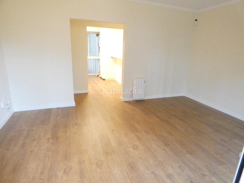 Foto f400d4e8-db63-450a-9c8a-e15f526f1ab5. Rent flat with heating in Centre-Cordelles Cerdanyola del Vallès