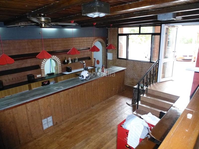 Foto f3343aa1-817d-4b66-ad08-e4f3716d3279. Local comercial en Catalunya - Fontetes Cerdanyola del Vallès