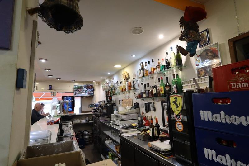 Foto 540bce51-ff97-4531-b650-7c2c896ddb32. Alquiler local comercial en Centre-Cordelles Cerdanyola del Vallès