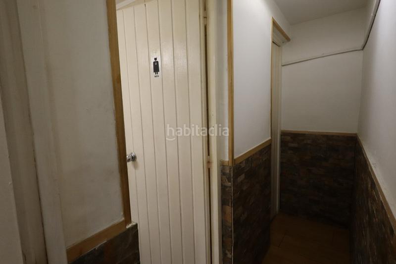 Foto 545d0b8e-f123-4e02-bd97-72c20e60ba73. Traspàs local comercial a Centre-Cordelles Cerdanyola del Vallès