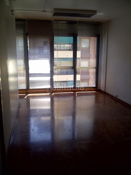 Foto 775bc503-807d-4780-9c05-9e5618d37a79. Alquiler oficina en Catalunya - Fontetes Cerdanyola del Vallès