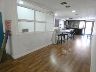 Rent Business premise in Casc Antic