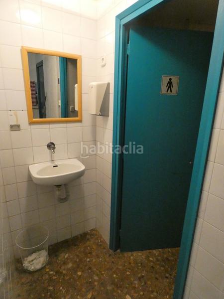 Foto da310c76-8f8e-4f49-9ba4-02a3d86a7870. Location local commercial dans Casc Antic Ripollet